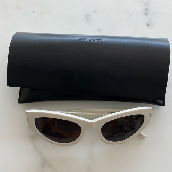 Saint Laurent Accessories - Saint Laurent cat eye sunglasses